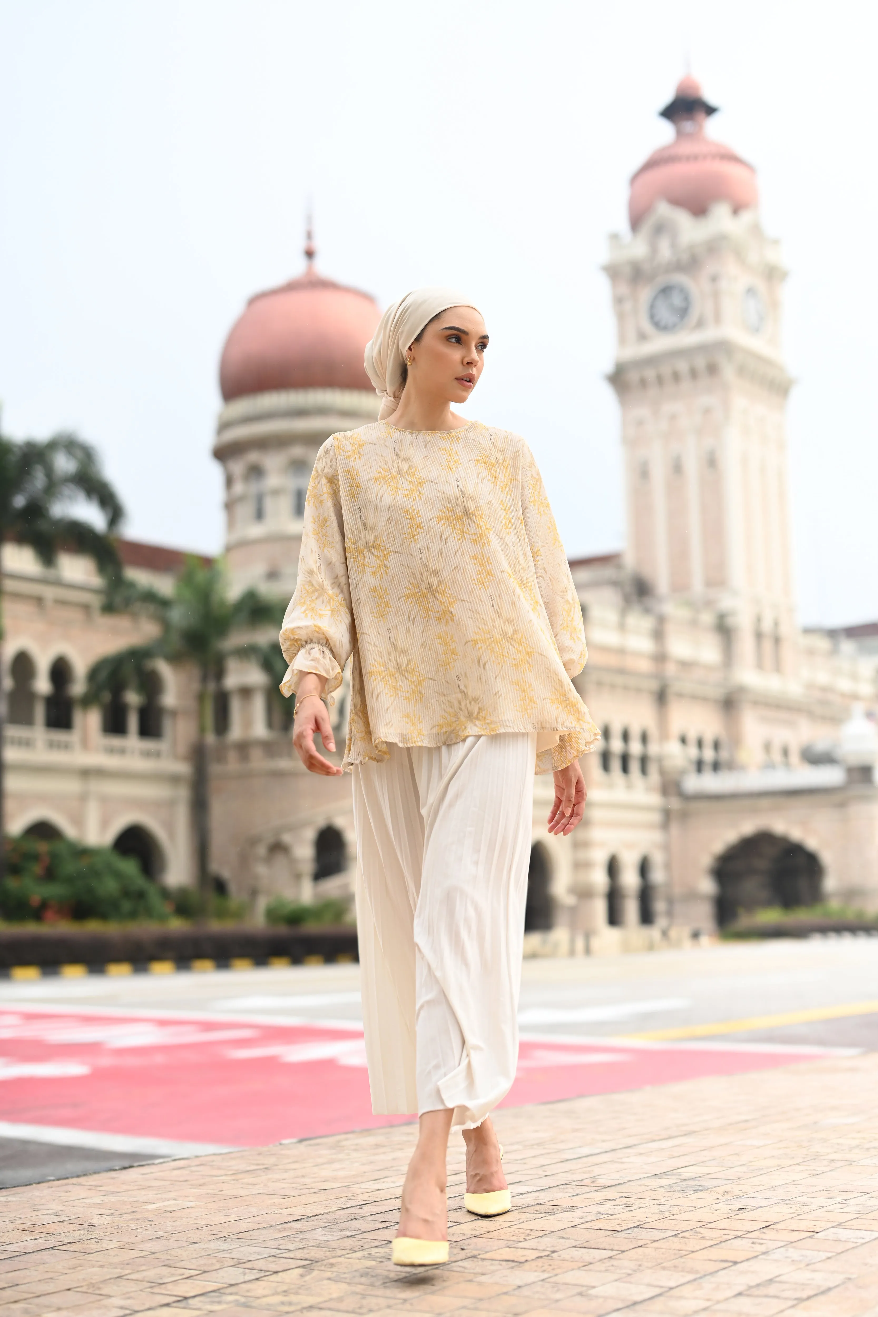 KENCANA BLOUSE