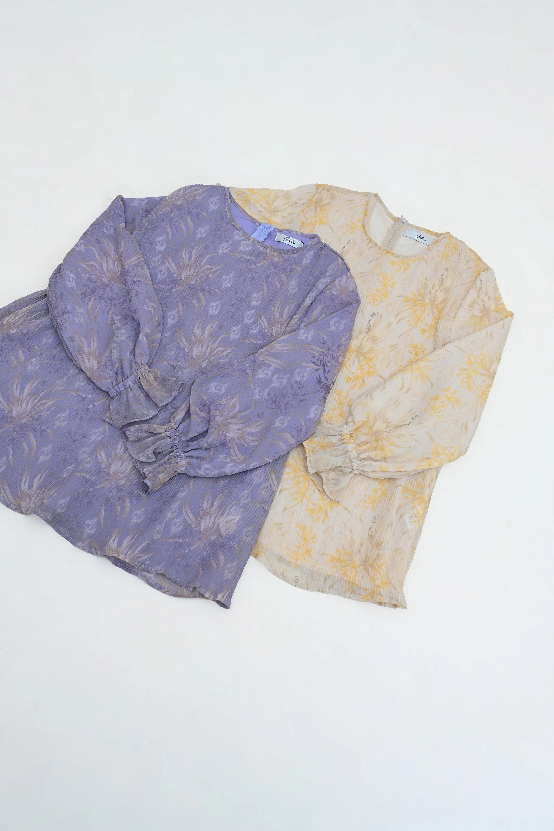 KENCANA BLOUSE