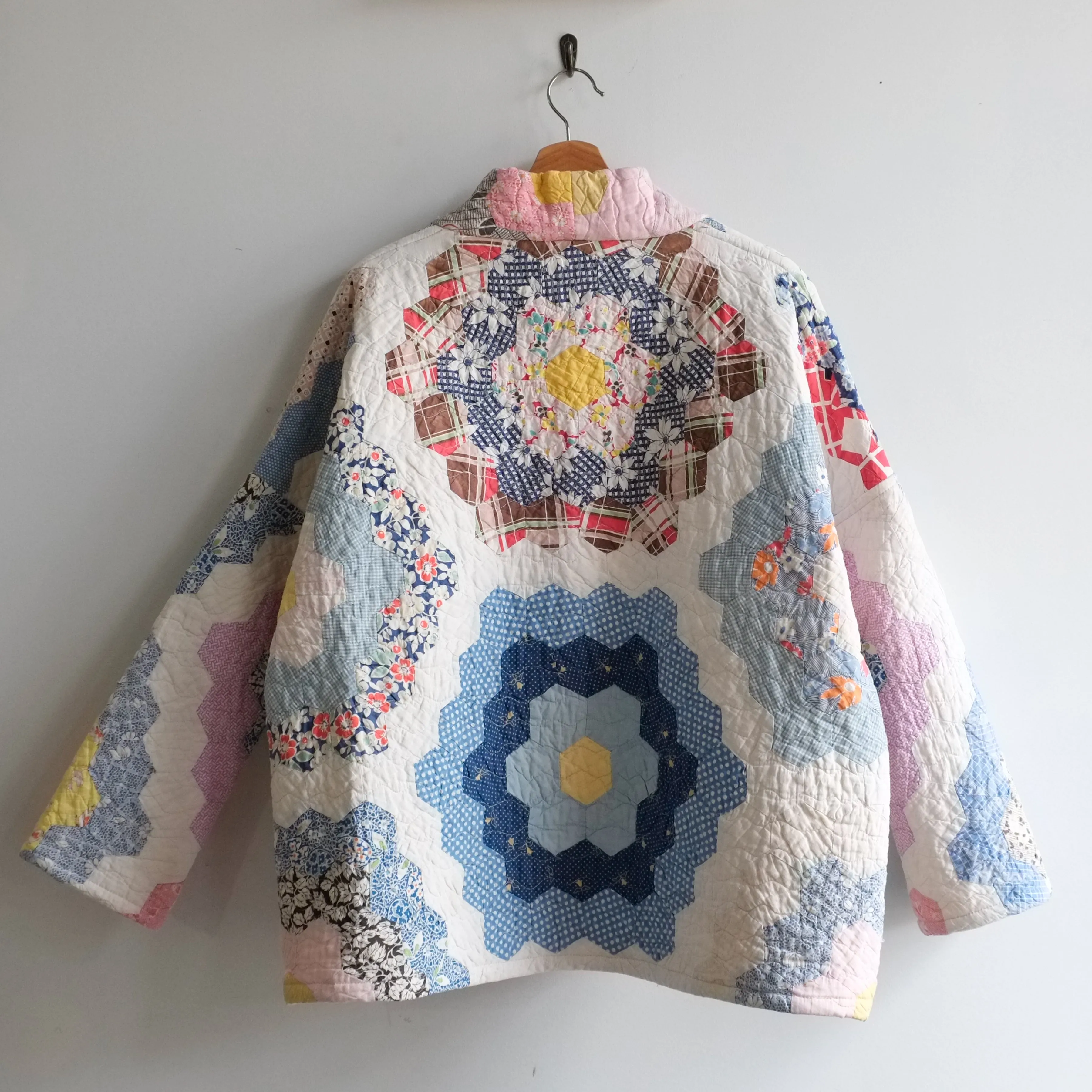 M White Grandmother's Garden Faith Jacket LM005