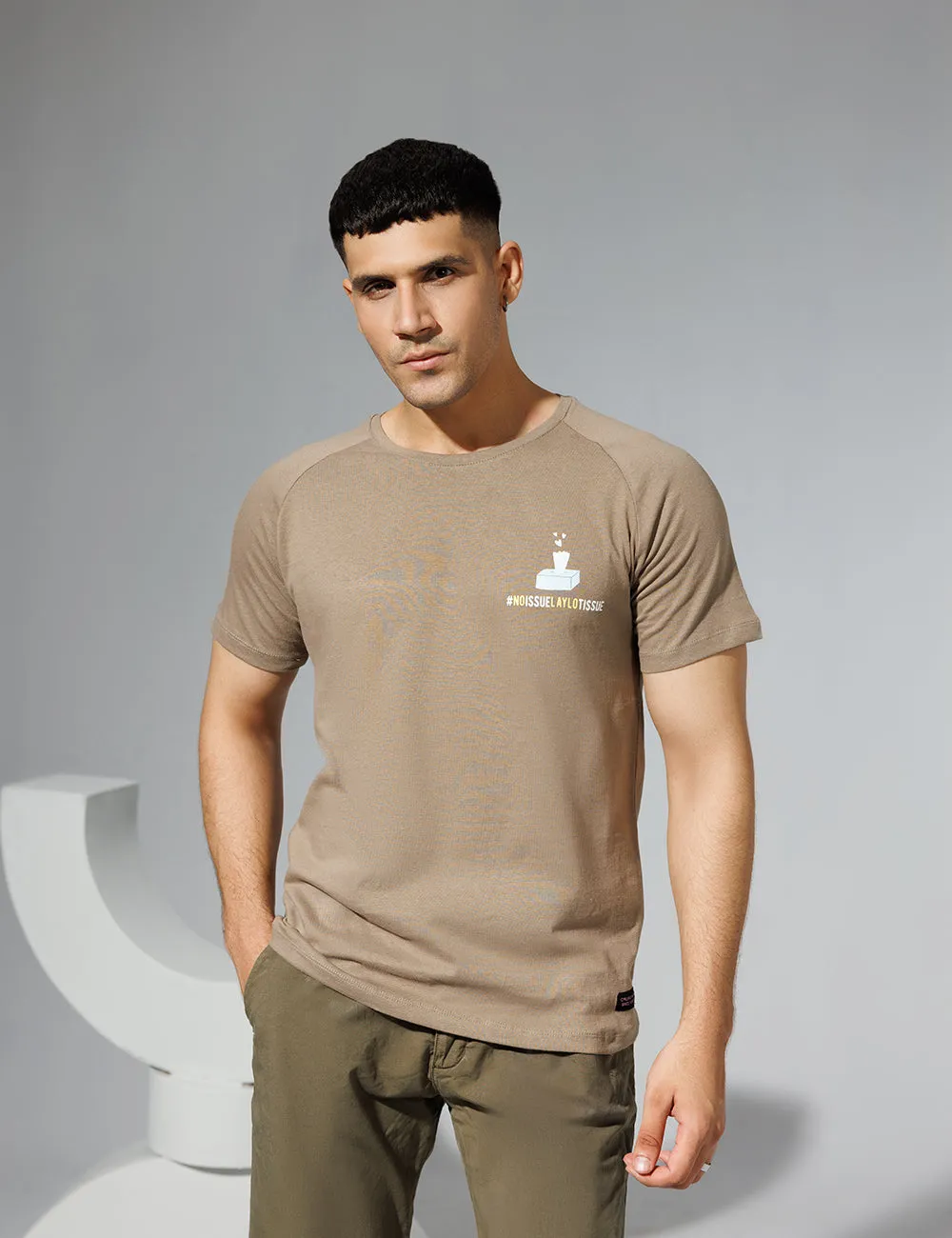 No Issue Lay Lo Tissue Graphic T-Shirt