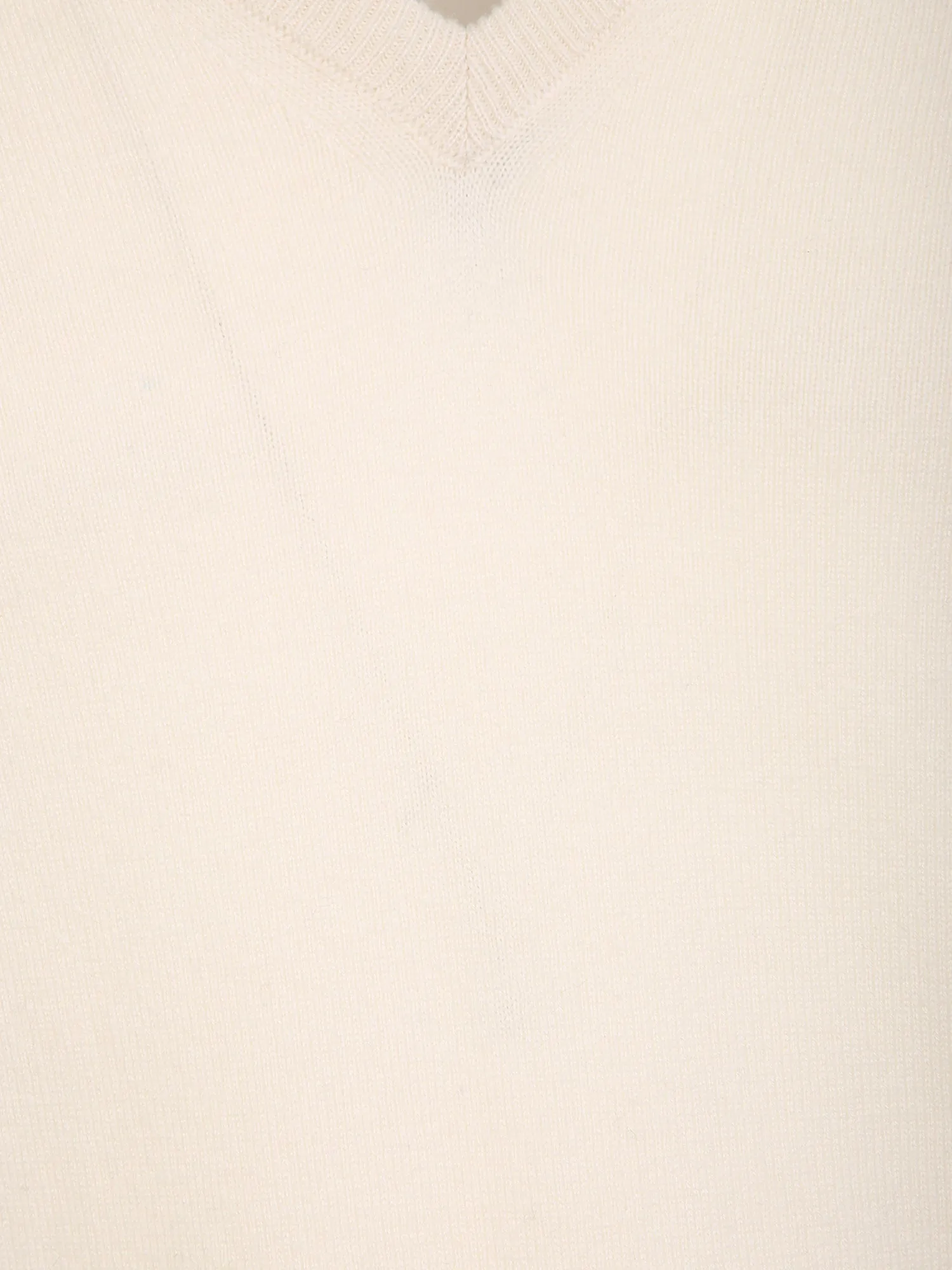 White V-neck pullover